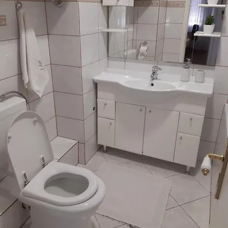 Apartment Apartman Bilja